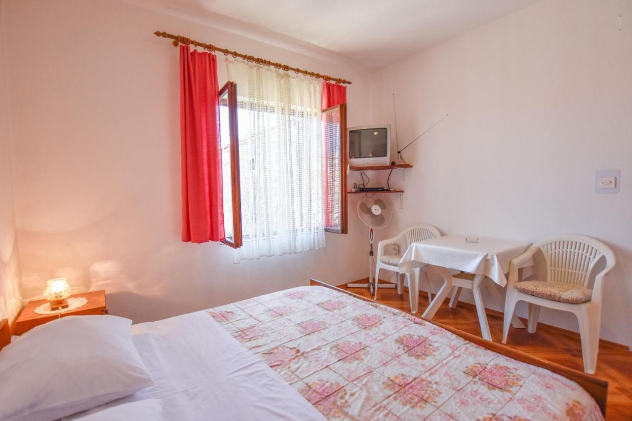 Apartments Marica ซูโกชัน ภายนอก รูปภาพ