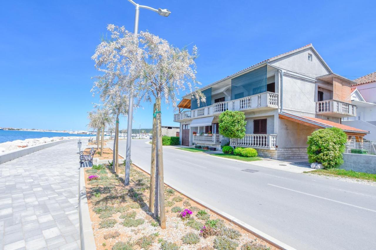 Apartments Marica ซูโกชัน ภายนอก รูปภาพ