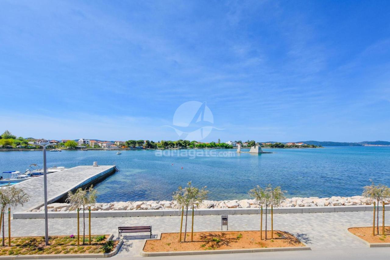 Apartments Marica ซูโกชัน ภายนอก รูปภาพ