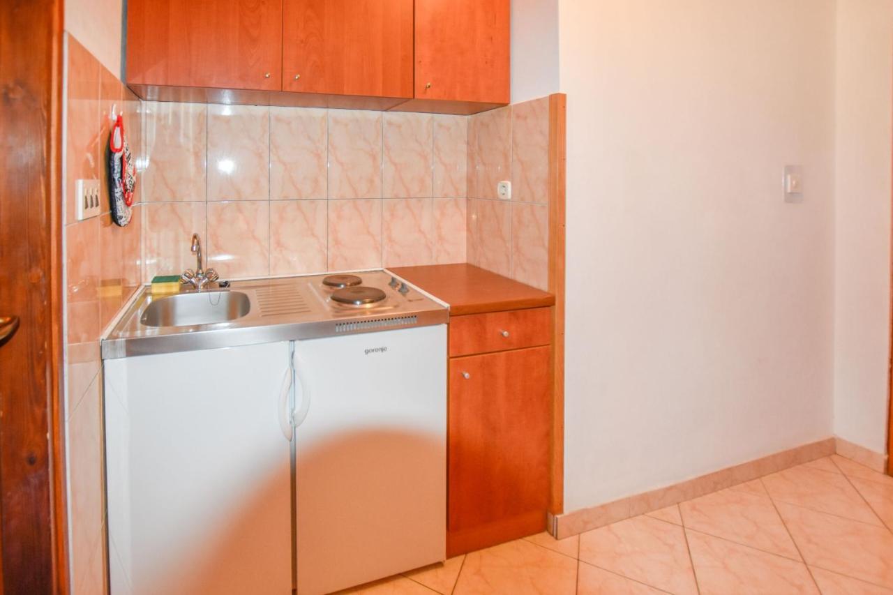 Apartments Marica ซูโกชัน ห้อง รูปภาพ